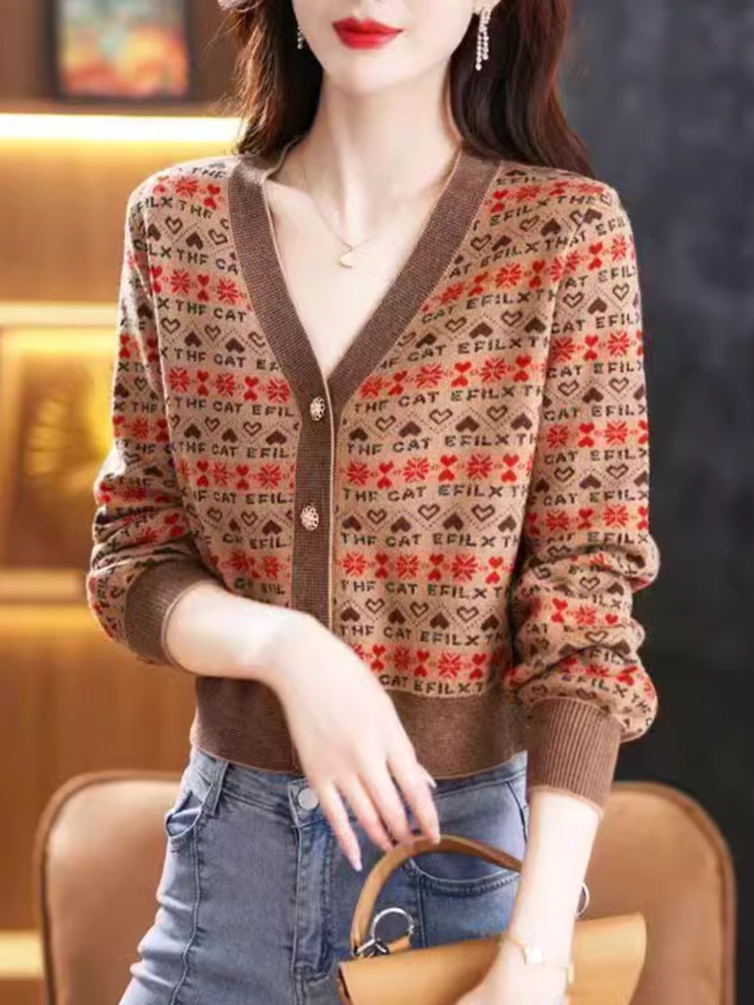 V-neck Contrast Color Knitted Cardigan