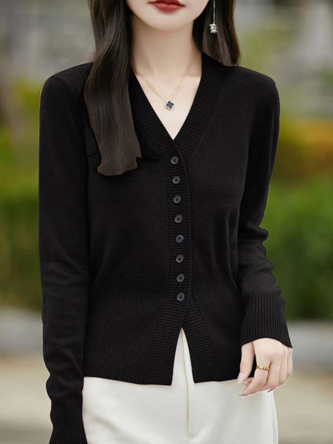 French V-neck Simple Knitted Cardigan