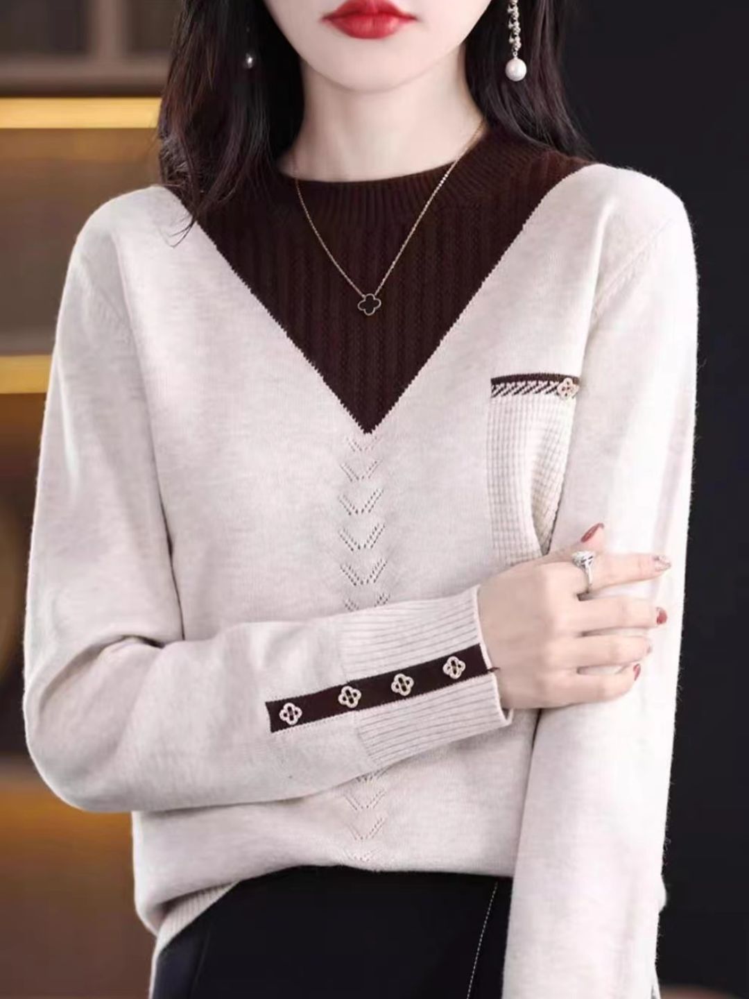 Round Neck Loose Fashion Sweater