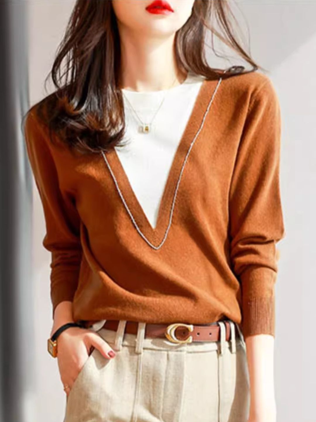 Contrast Color Knit Top