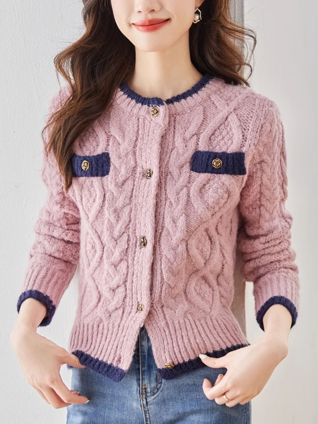 Classic Crew Neck Contrast Cardigan