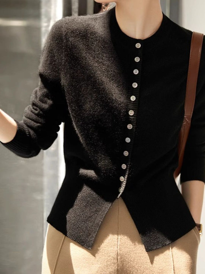 Classic Crew Neck Buttoned Knitted Cardigan - Black