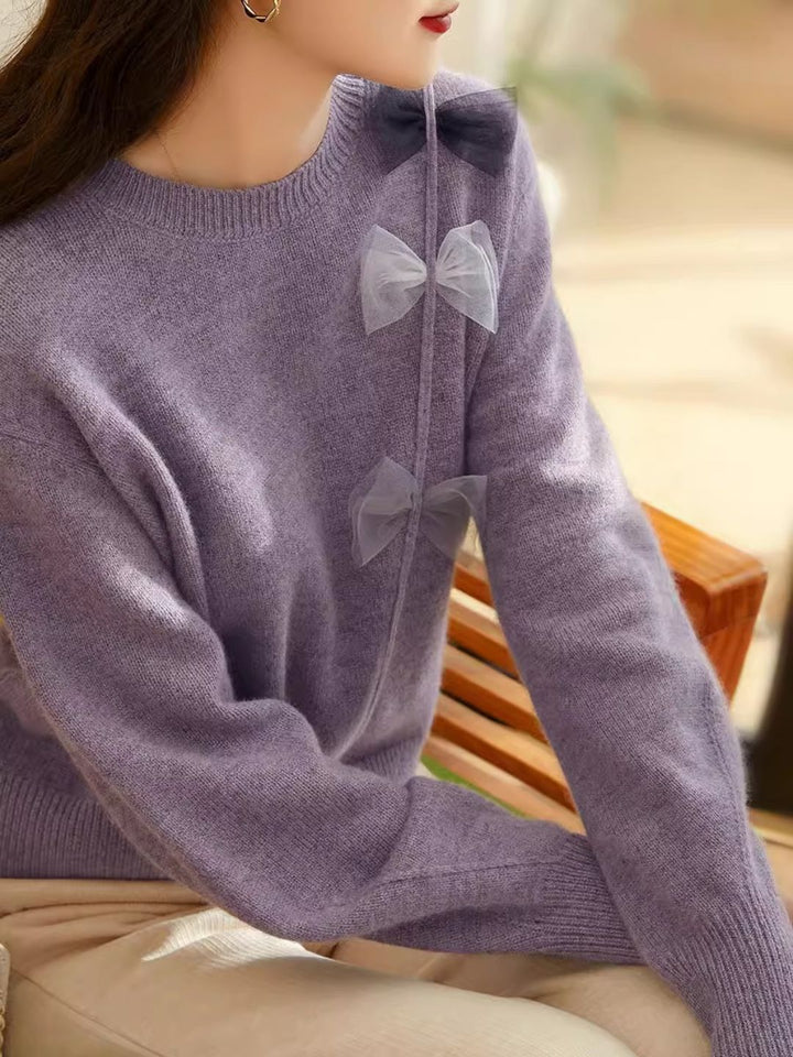 Chic Bow Crewneck Sweater