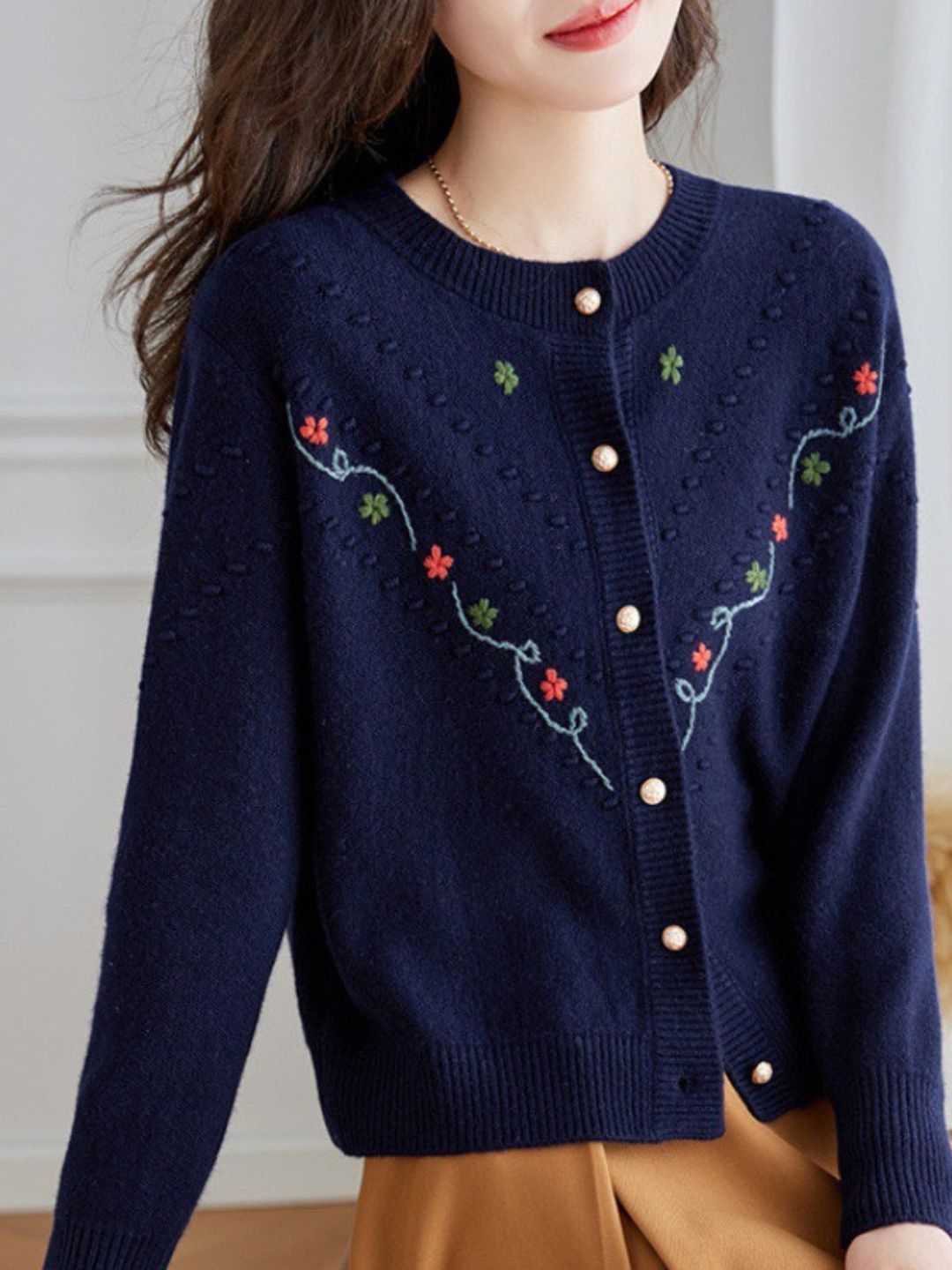 Crew Neck Embroidered Knitted Cardigan - Pink