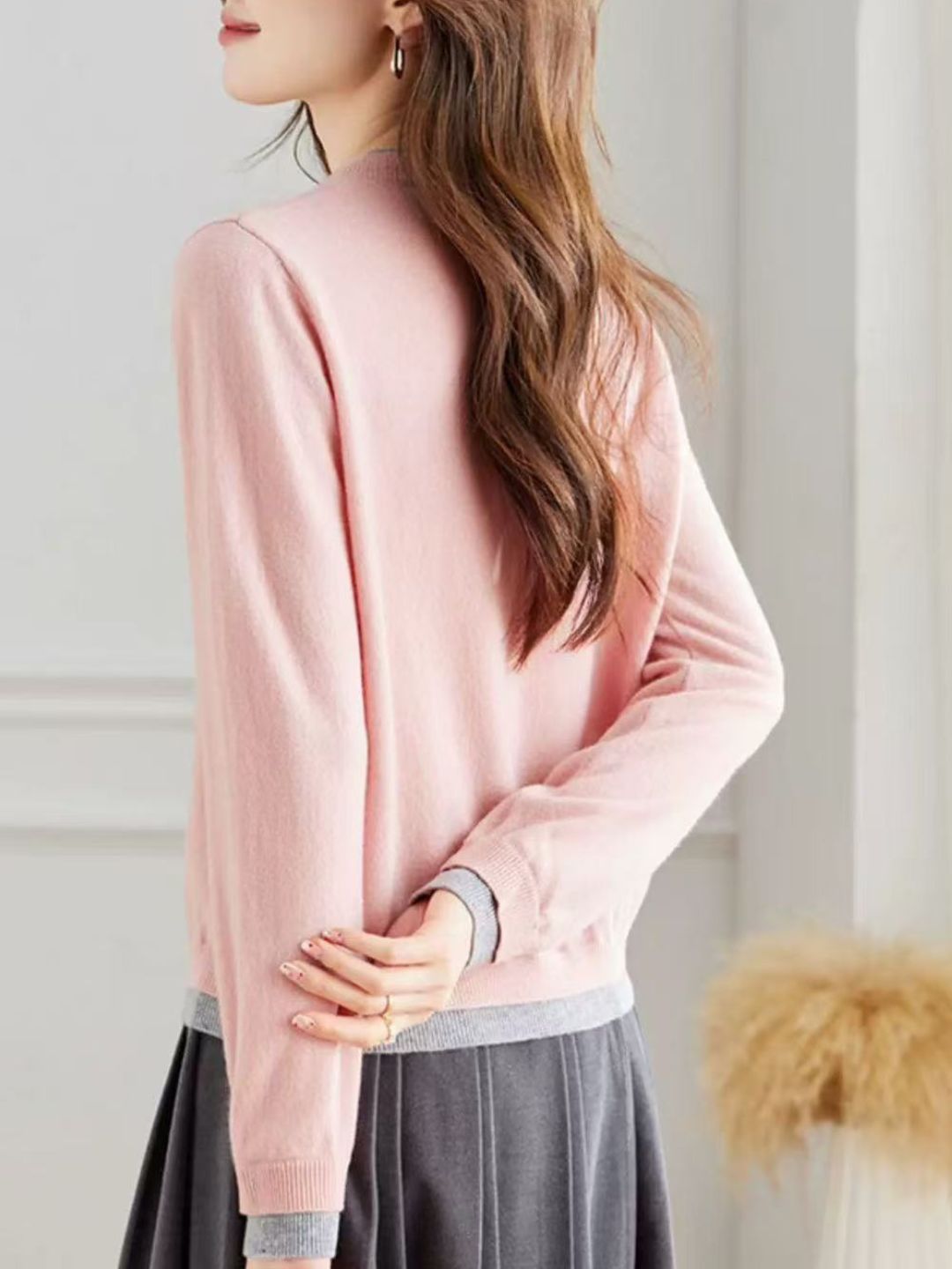 Classic Crew Neck Knit Cardigan