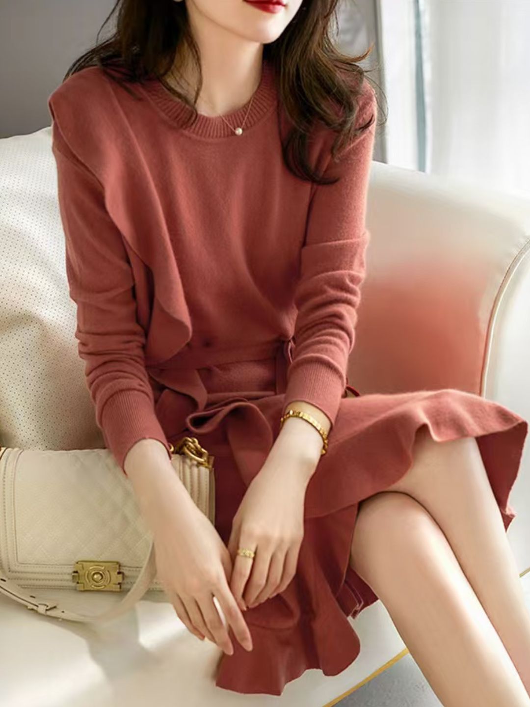 Mid-Length Waist Sweater Dress