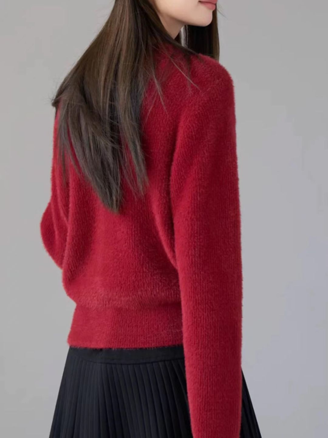 Round Neck Loose Fashion Sweater