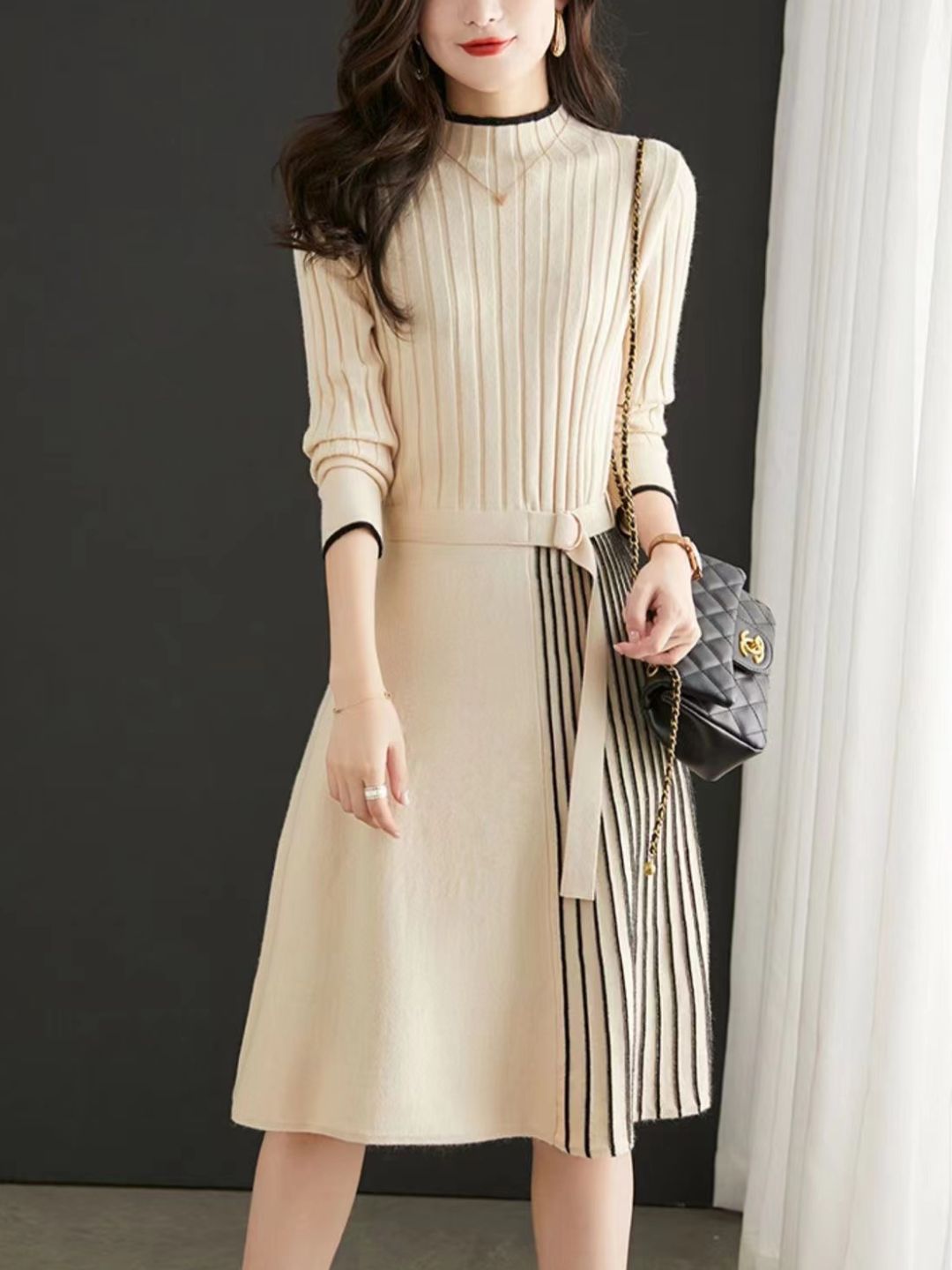 Knitted Pleated Dress