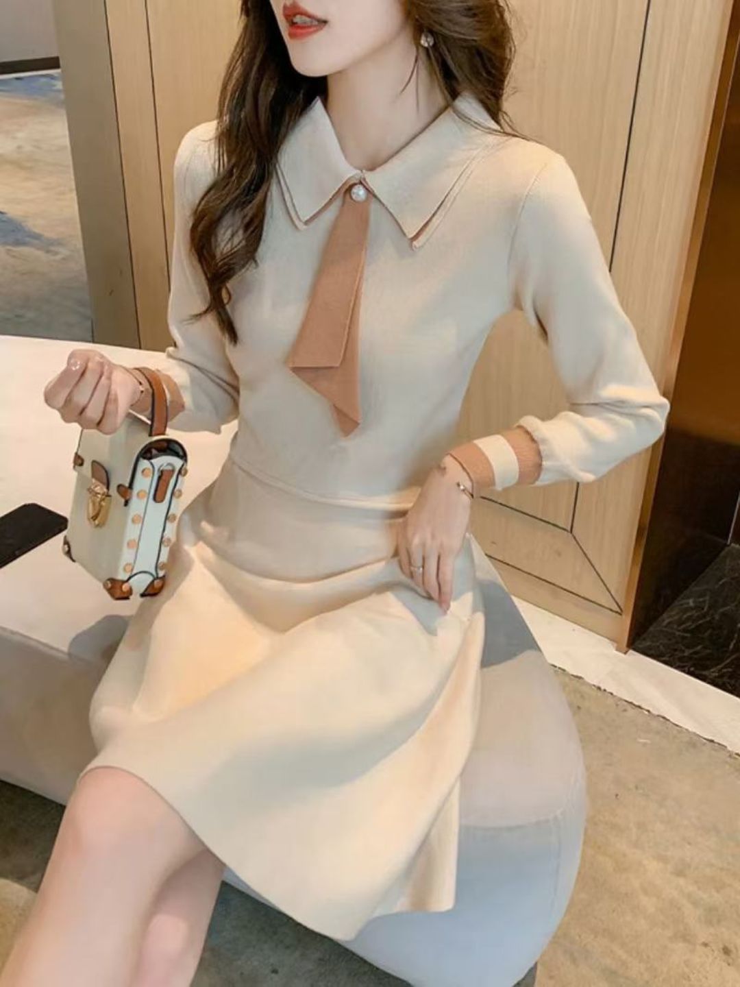 Classic Lapel Solid Knit Dress