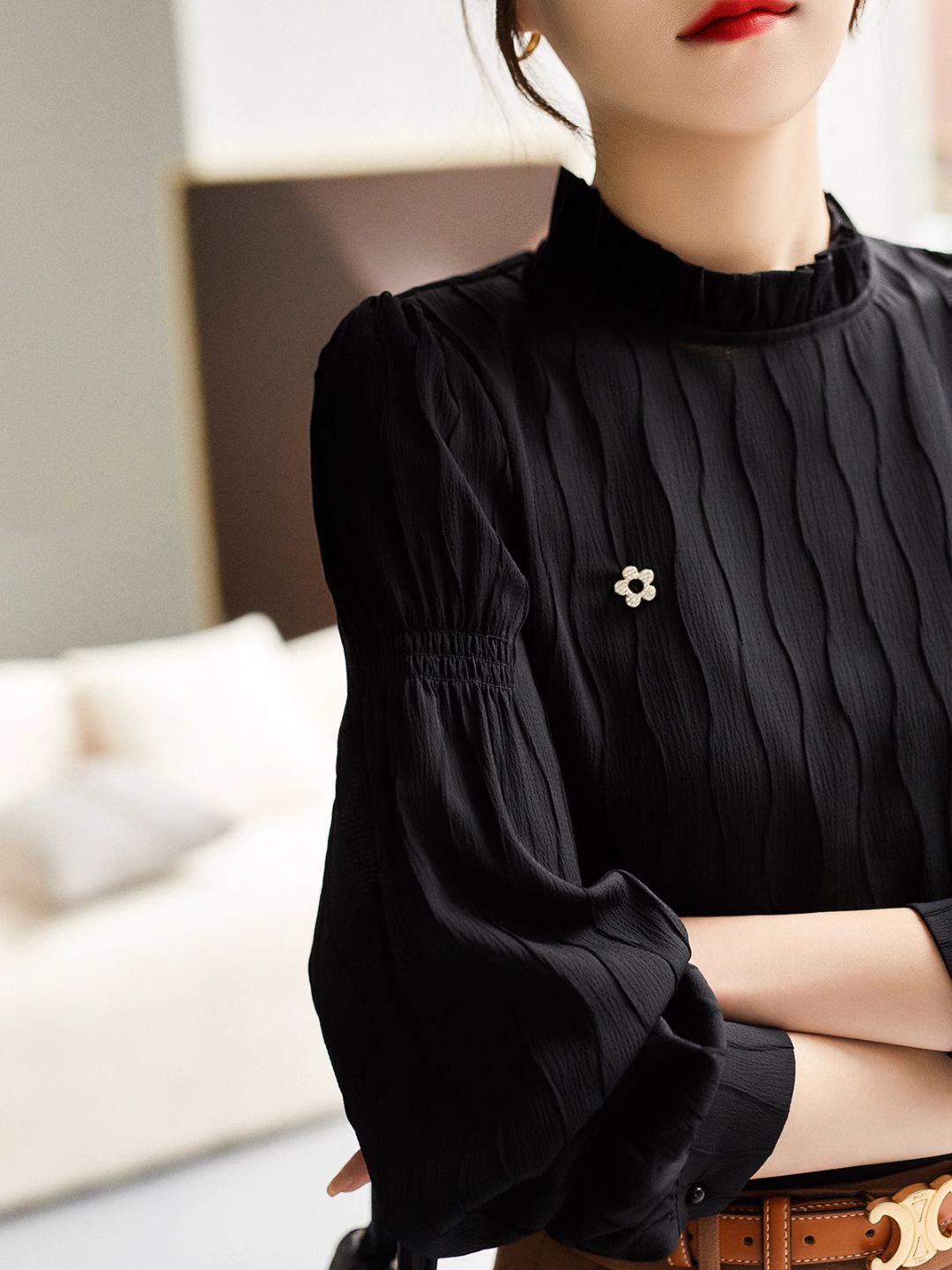 Wavy Textured Stand Collar Top