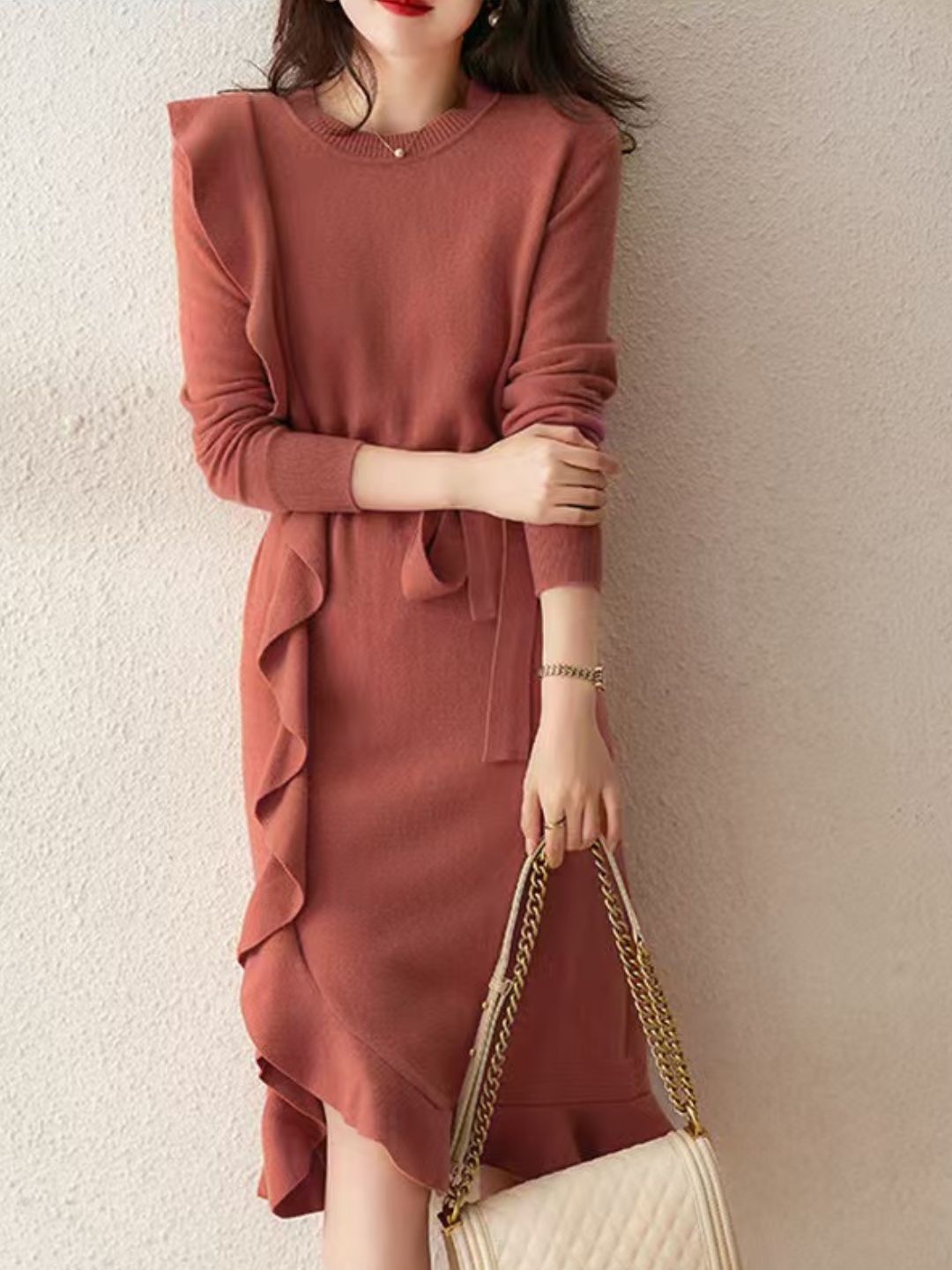 Mid-Length Waist Sweater Dress