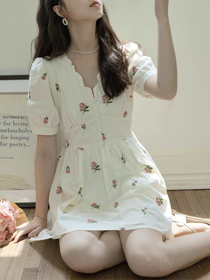 V-neck Flower Embroidered Puff Sleeve Dress