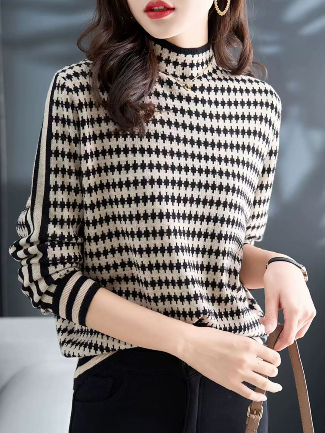 Houndstooth Half Turtleneck Sweater