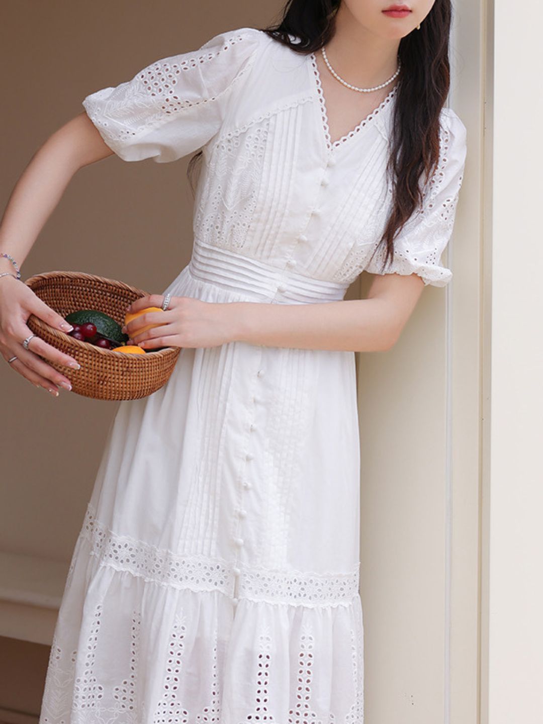 V-neck Lace Puff Sleeve Midi Dress