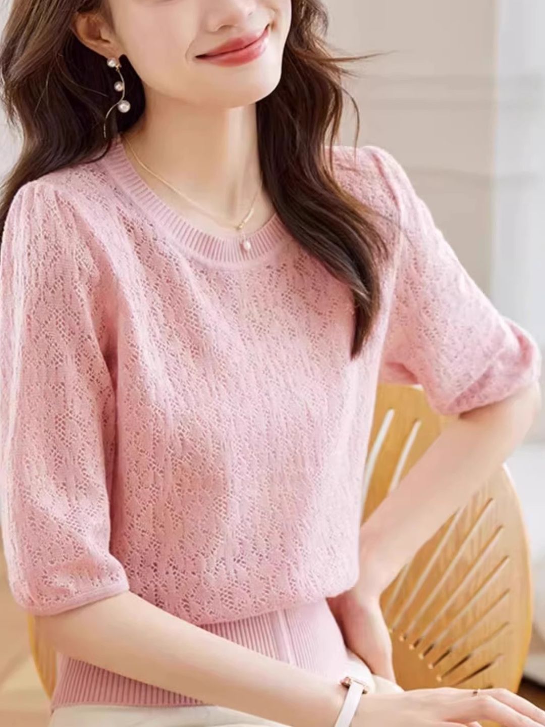 Short Cut Out Light Knit Cardigan - Pink