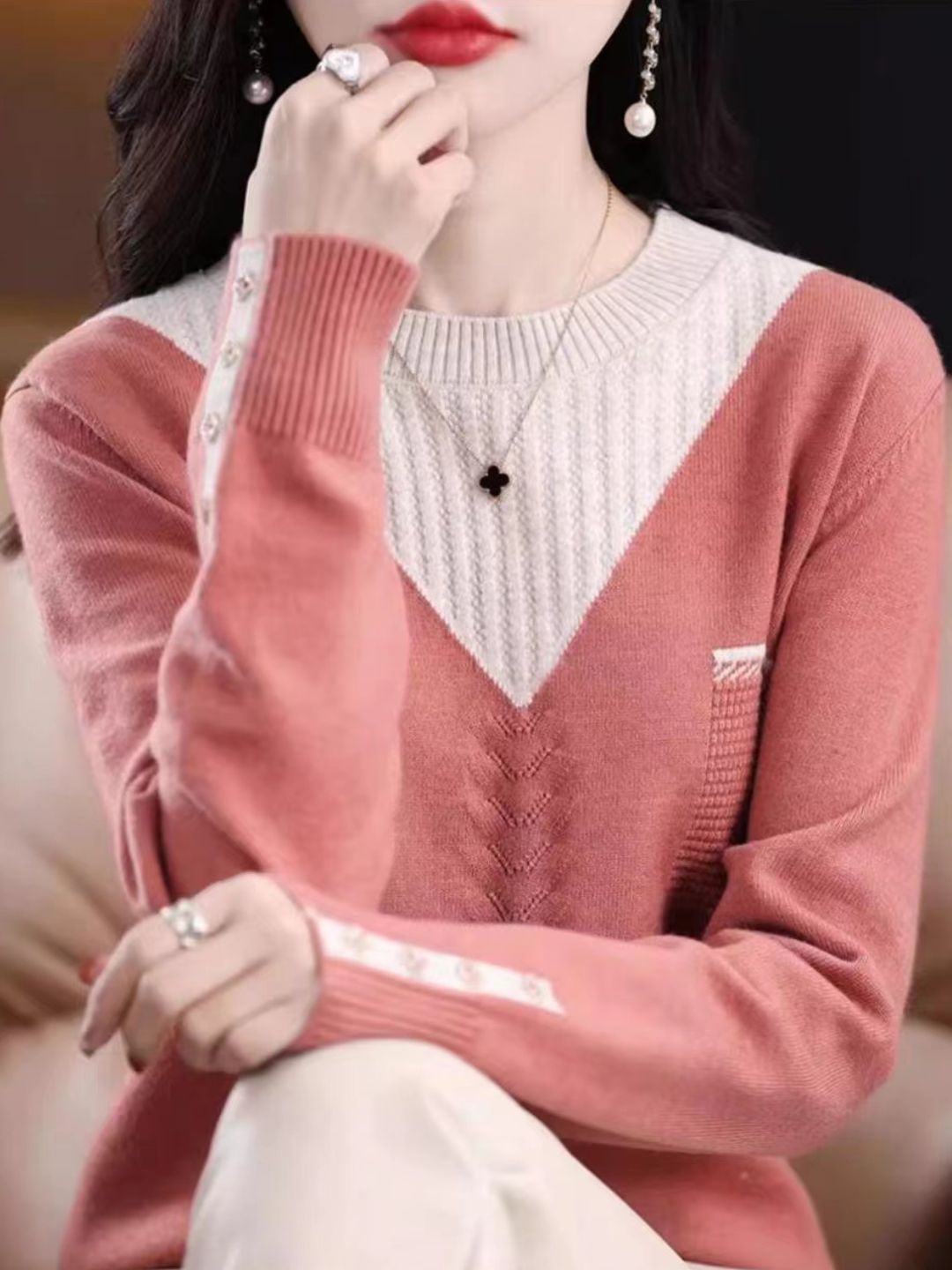 Round Neck Loose Fashion Sweater