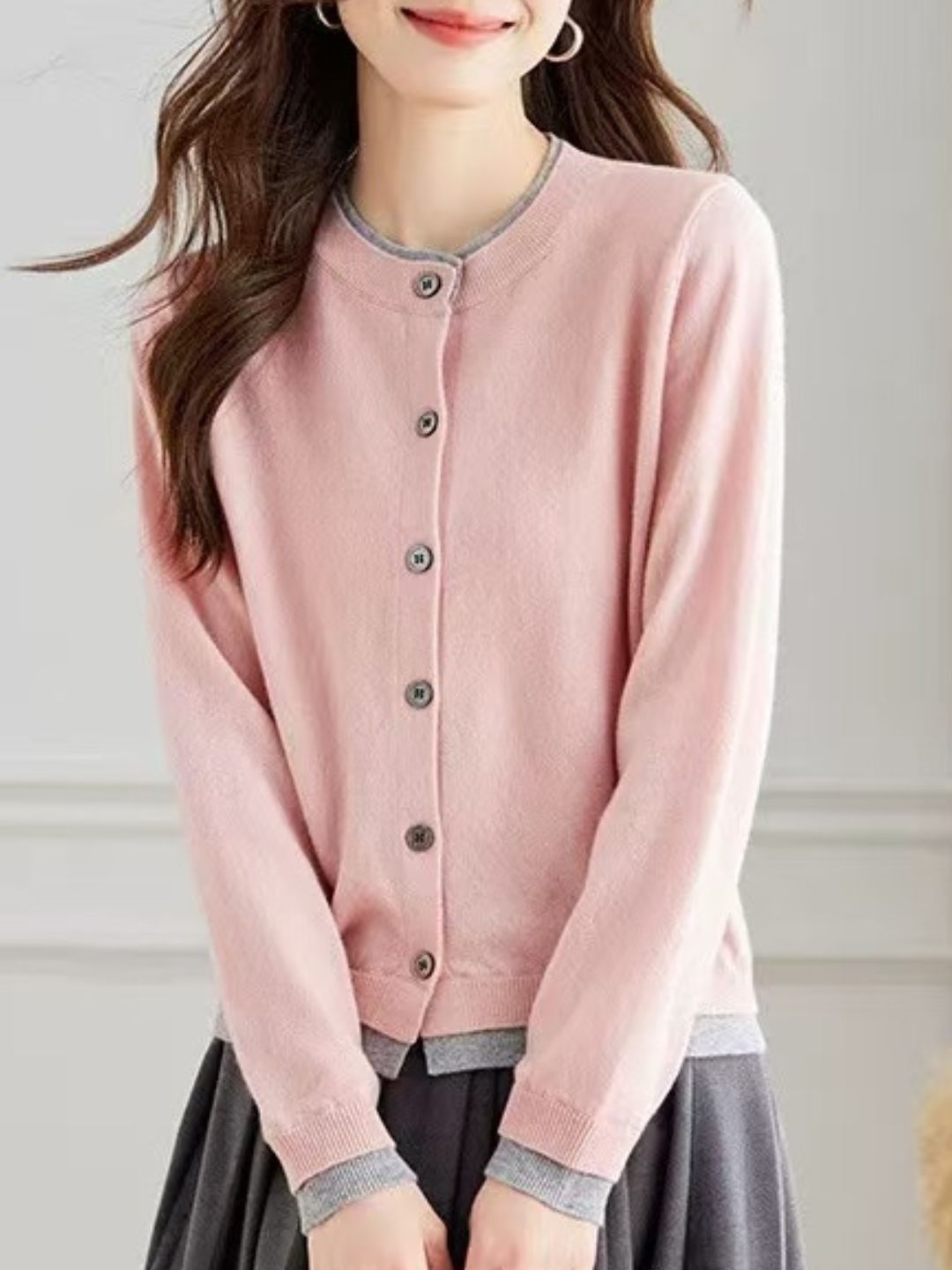 Classic Crew Neck Knit Cardigan