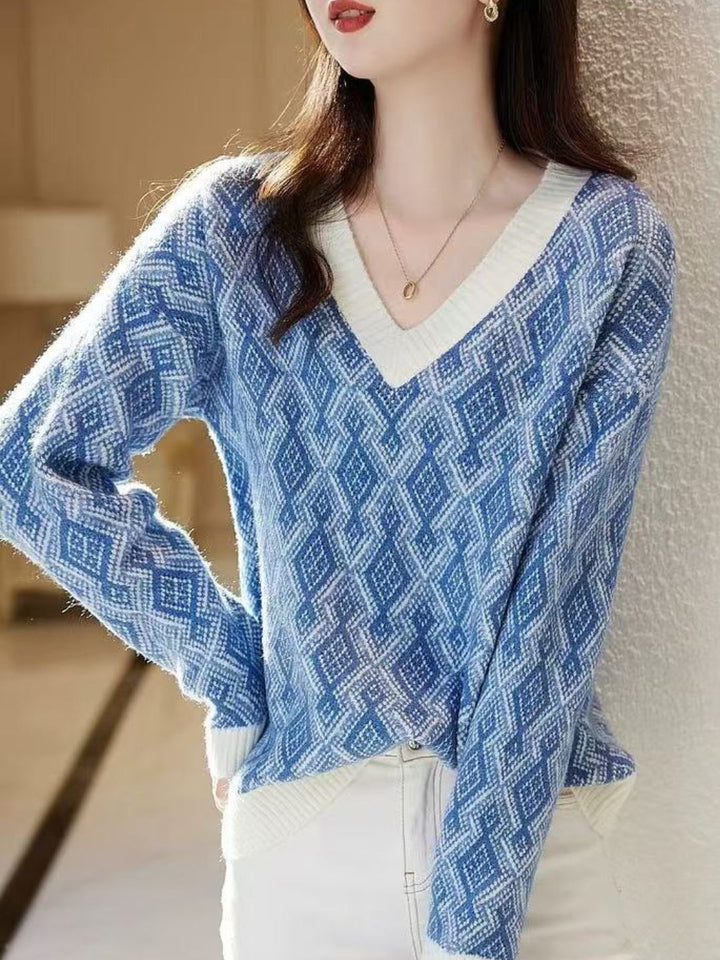 V-neck Contrast Check Sweater