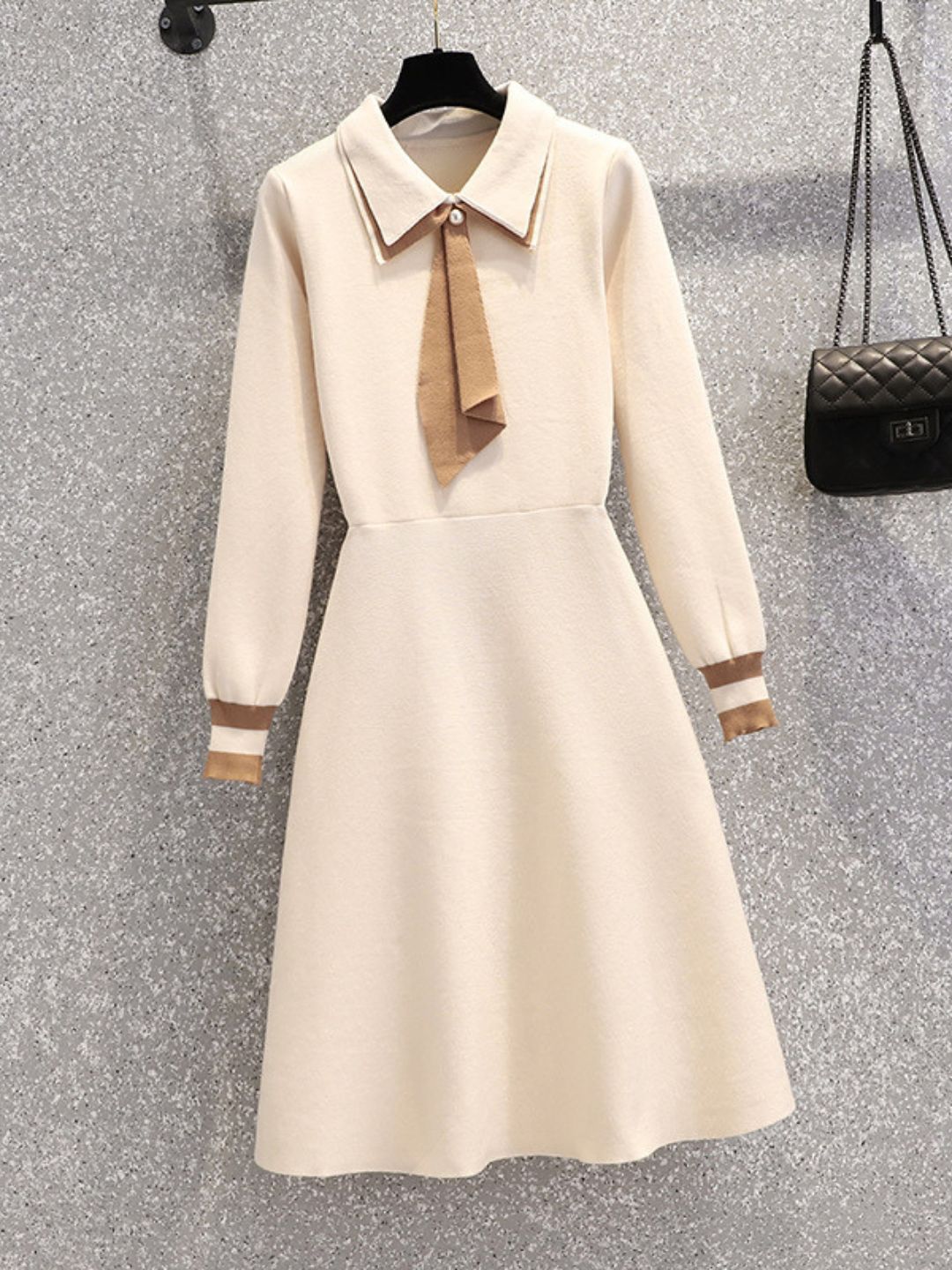 Classic Lapel Solid Knit Dress