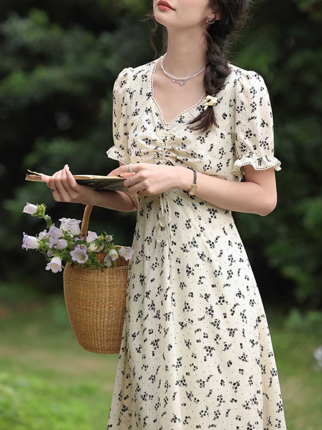 Heart-neck Floral Dress