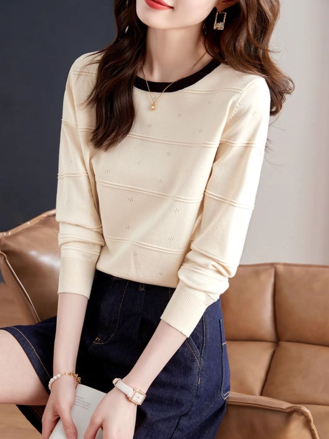 Colorblocked Crew Neck Long Sleeve Sweater