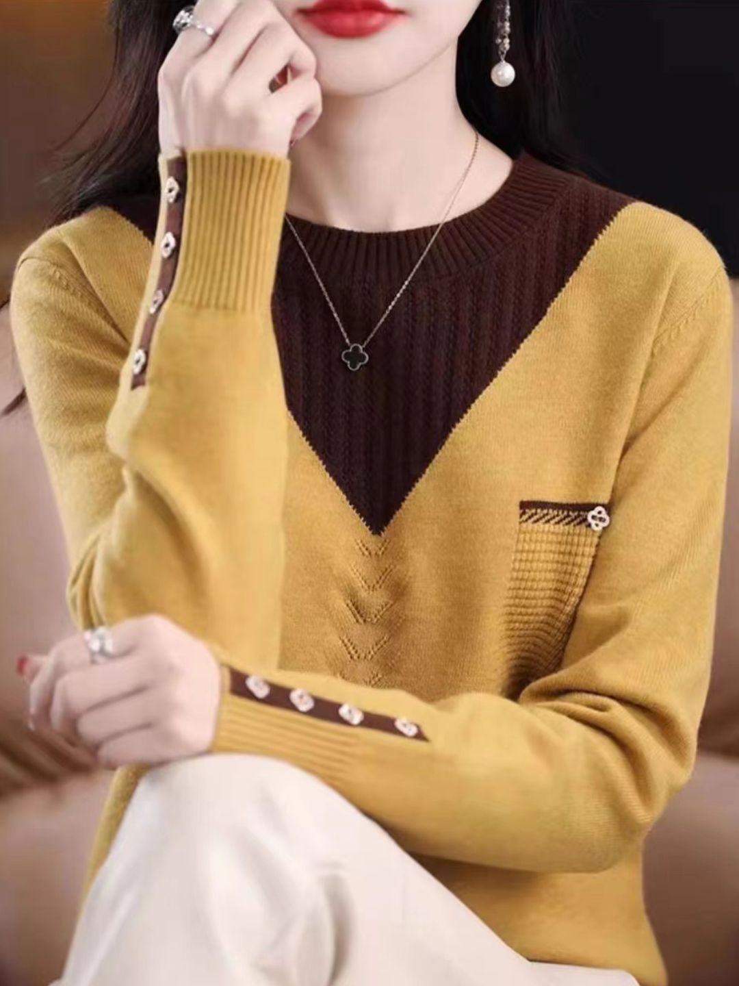 Round Neck Loose Fashion Sweater