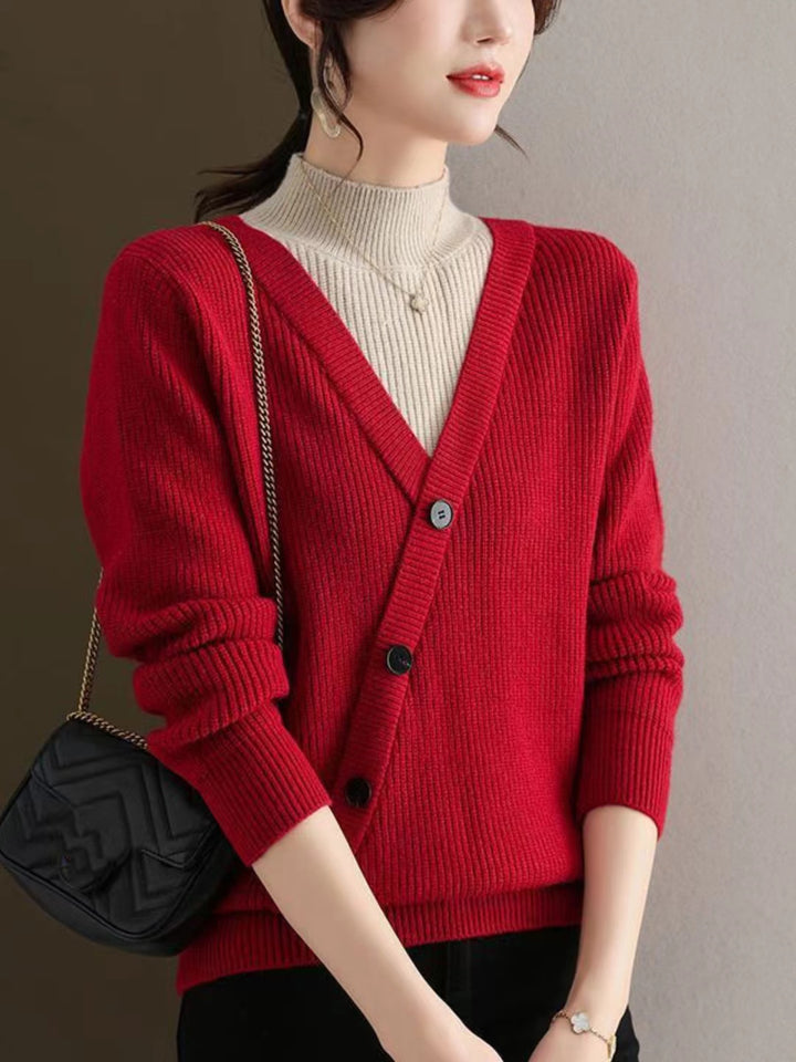 Fake two-piece loose half-high collar sweater